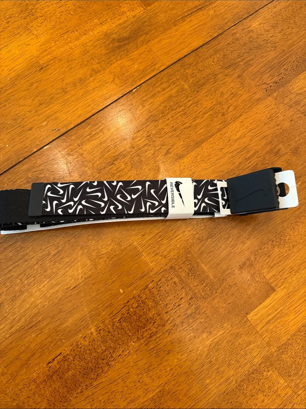 Nike Black & White Swoosh Pattern Reversible belt